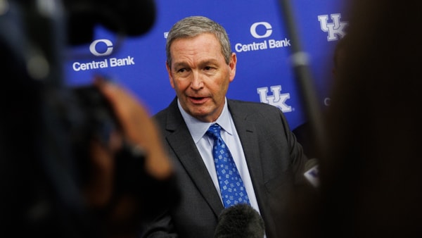 mitch-barnhart-defends-kentucky-jmi-deal-acknowledges-brand-protection-nil-deals