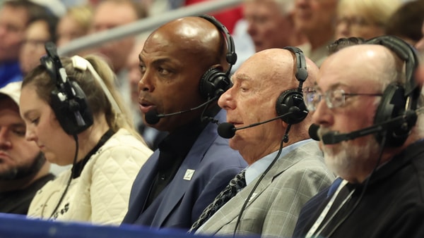 Charles Barkley and Dick Vitale were on the call for Kentucky vs. Indiana, via Dr. Michael Huang, KSR