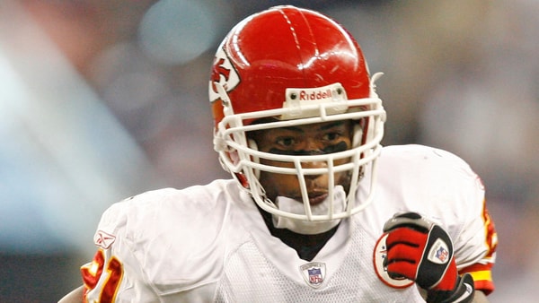 New Kentucky running backs coach Kolby Smith spent four seasons in the NFL, via Leon Halip-Imagn Images