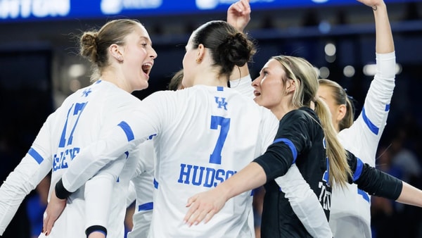 Kentucky volleyball - Elliott Hess, UK Athletics