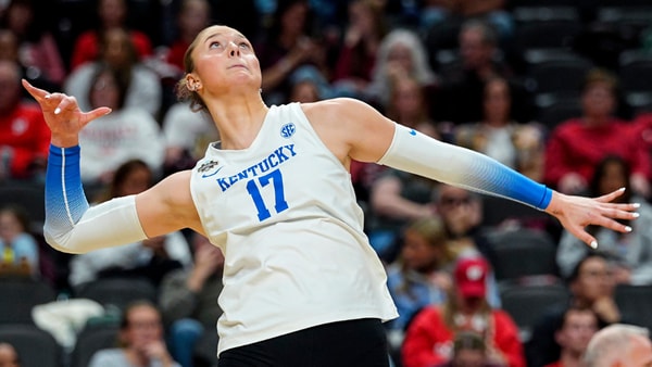 Dec 18, 2025; Kansas City, MO, USA; Kentucky Wildcats outside hitter Brooklyn Deleye (17) warms up before a 2025 NCAA Women’s Volleyball Championship semifinal match against the Wisconsin Badgers at T-Mobile Center. Mandatory Credit: Jay Biggerstaff-Imagn Images