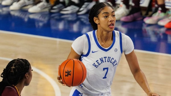 kentucky-gets-past-wright-state-with-teonni-key-out-due-to-injury