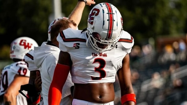 Transfer edge Antonio O'Berry.