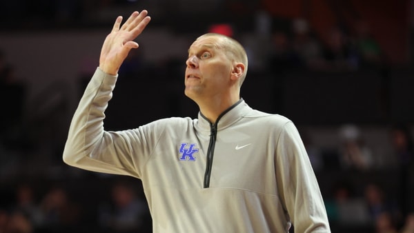 kentucky-falls-back-out-of-the-ap-top-25-after-florida-loss