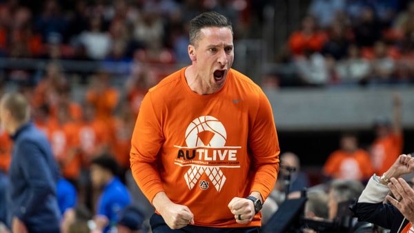 Auburn Tigers head coach Steven Pearl reacts to a play as Auburn Tigers take on Kentucky Wildcats at Neville Arena in Auburn, Ala. on Saturday, Feb. 21, 2026. Auburn Tigers defeated Kentucky Wildcats 75-74.