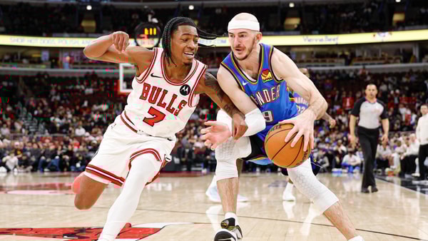 Mar 3, 2026; Chicago, Illinois, USA; Chicago Bulls guard Rob Dillingham (7) defends against Oklahoma City Thunder guard Alex Caruso (9) during the second half at United Center. Mandatory Credit: Kamil Krzaczynski-Imagn Images