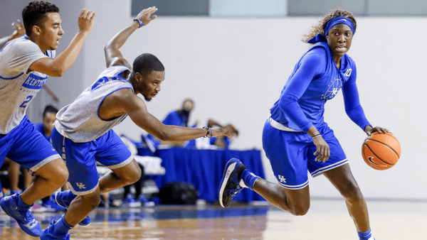 kentucky-wbb-blue-white-scrimmage-final-blue-team-77-white-team-42