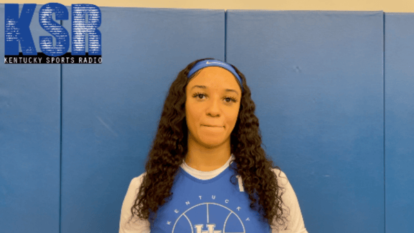 first-year-pg-jada-walker-earning-rave-reviews-kentucky-wbb