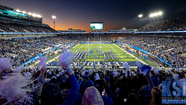 Kroger-Field-Kentucky-Football-sunset