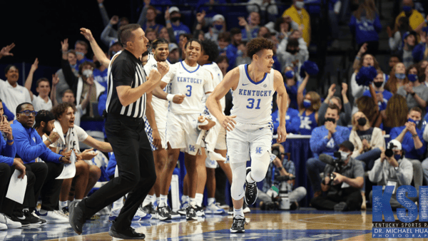kellan-grady-tyty-washington-named-wooden-award-watch-list