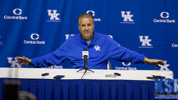 watch-john-caliparis-postgame-press-conference-13