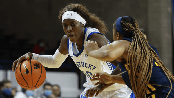 rhyne-howard-moves-4th-all-time-kentucky-wbb-scoring-list