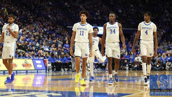 kentucky-basketball-no-10-in-new-ap-top-25