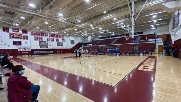 aggressive-play-lifts-commodores-over-lca-66-60