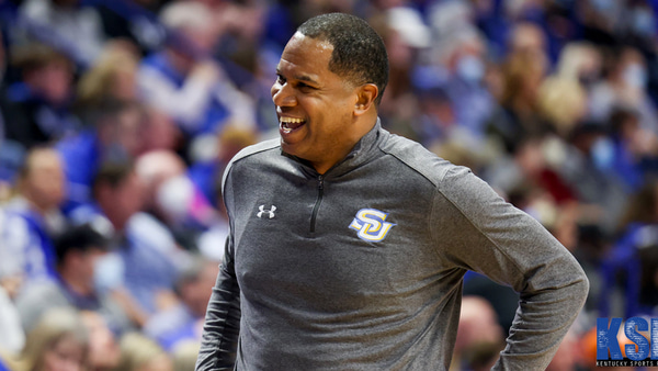 sean-woods-got-emotional-after-his-rupp-arena-homecoming