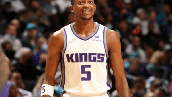 BBNBA-De'Aaron-Fox-goes-for-31-in-loss-to-Hornets