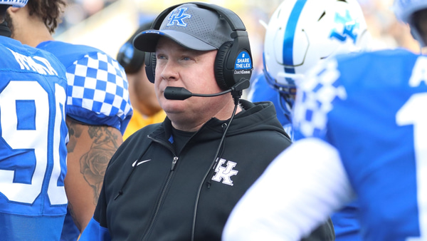 mark-stoops-reveals-why-kentucky-contract-extension-alluring-for-him-sec-football