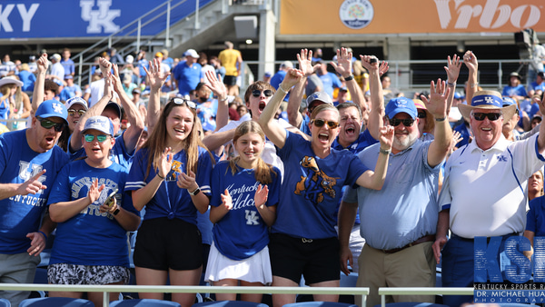tuesday-afternoon-kentucky-football-notes-uk-fans
