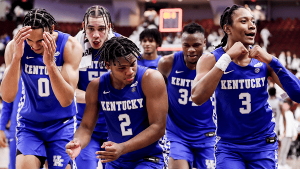 kentucky-dances-off-the-court-after-texas-am-win