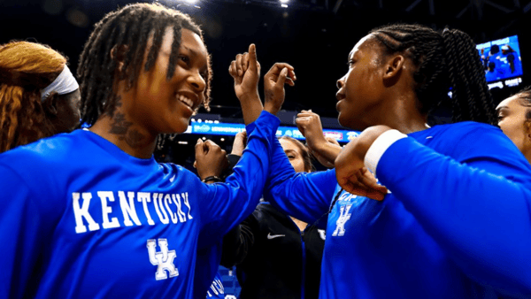 final-kentucky-wbb-gets-much--needed-67-55-win-over-auburn