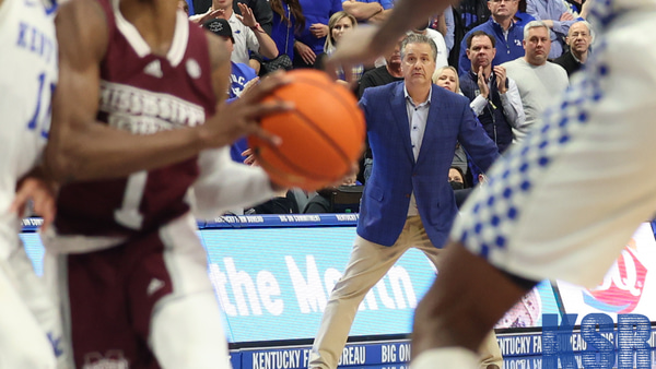 kentucky-is-the-underdog-at-kansas-in-the-sec-big-12-challenge