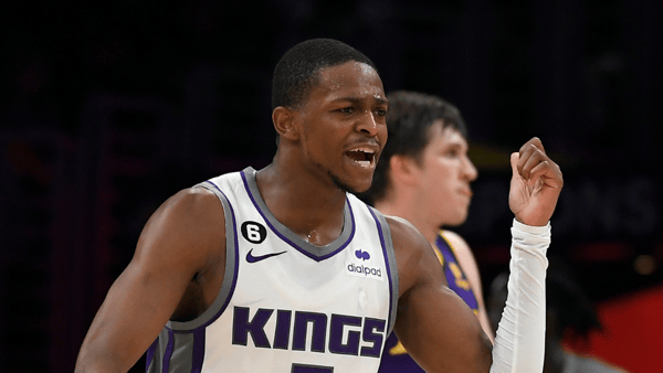 bbnba-deaaron-fox-proveing-all-star-worth-7th-straight-win