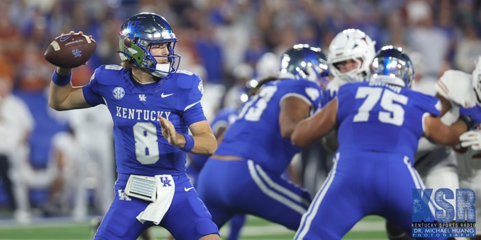 Cutter-Boley-injury-update-Kentucky-QB-leaves-game-with-leg-injury