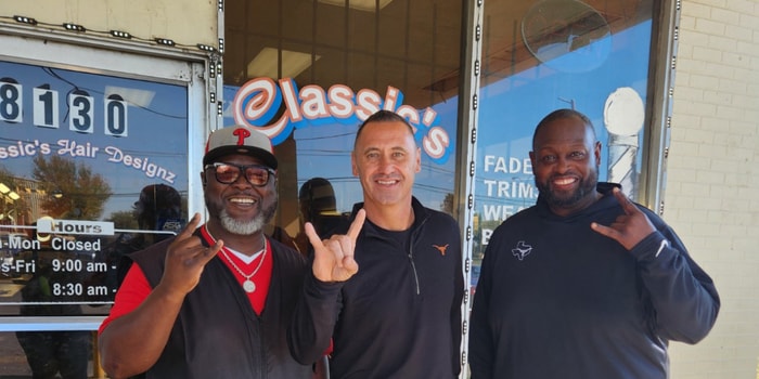 Steve Sarkisian and Chris Gilbert