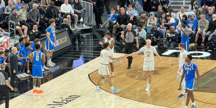 Rytis Petraitis and Justin Pippen