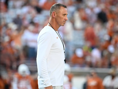 ut_vs_ohio_state-5124_sark