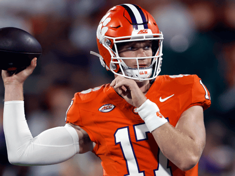 Clemson QB Christopher Vizzina