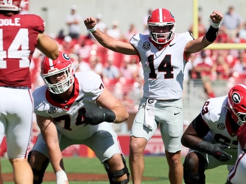2026-09-19T172830Z_1516620679_MT1USATODAY29859742_RTRMADP_3_NCAA-FOOTBALL-GEORGIA-AT-ARKANSAS (1)