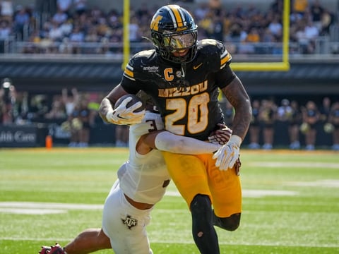 Jamal Roberts 4