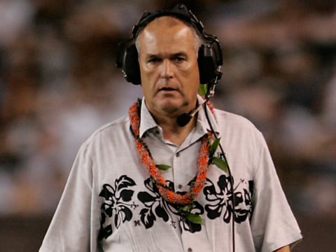 Former Hawaii coach June Jones dies at 73