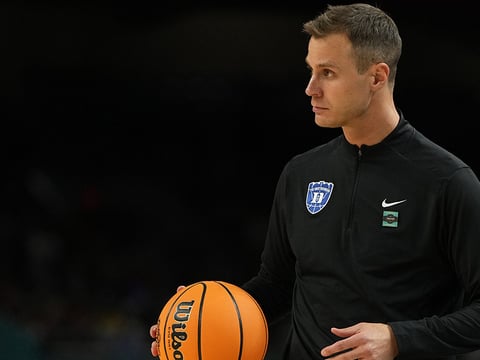 Duke head coach Jon Scheyer vs. Houston