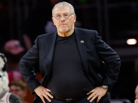 Geno Auriemma