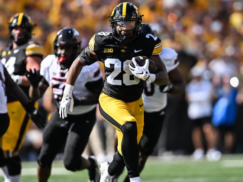 NCAA Football: Northern Illinois at Iowa