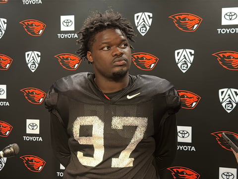 Oregon State DL Tyler Bailey