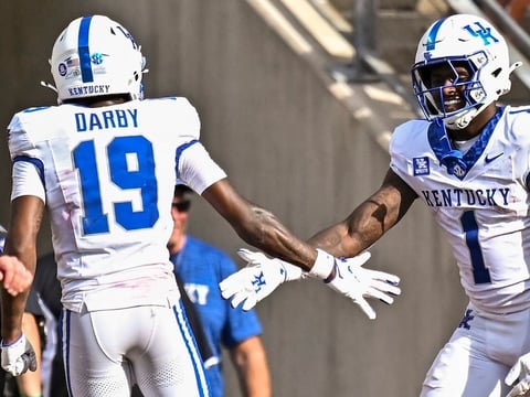 2026-09-20T044614Z_368895767_MT1USATODAY29869698_RTRMADP_3_NCAA-FOOTBALL-KENTUCKY-AT-TEXAS-A-AMP-M (1)