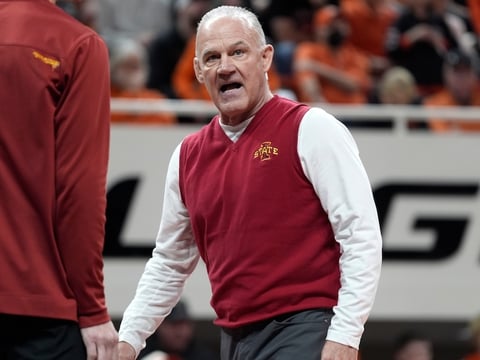 2026-02-01T232328Z_367785942_MT1USATODAY28137052_RTRMADP_3_IOWA-STATE-COACH-KEVIN-DRESSER-GESTURES-DURING-A-COLLEGE (1)