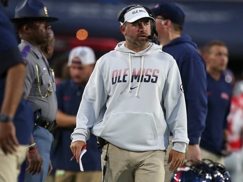 2026-09-13T014137Z_1535903058_MT1USATODAY29807264_RTRMADP_3_NCAA-FOOTBALL-CHARLOTTE-AT-MISSISSIPPI (1)