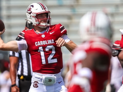 2026-09-05T193402Z_733170395_MT1USATODAY29748585_RTRMADP_3_NCAA-FOOTBALL-KENT-STATE-AT-SOUTH-CAROLINA (1)