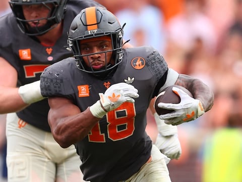 DeSean Bishop — Tennessee Football