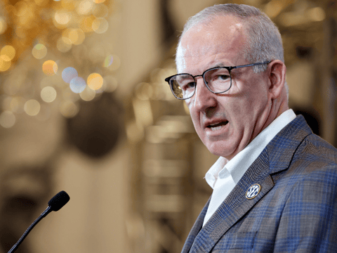 On3 - greg-sankey - hookly (3)