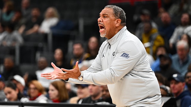 Georgetown coach Ed Cooley suspended water bottle