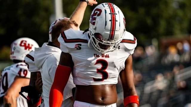Transfer edge Antonio O'Berry.