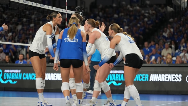 UK Volleyball vs. Louisville | Bryce Stevenson