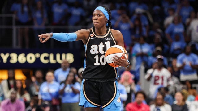 Sep 27, 2026; Atlanta, Georgia, USA; Atlanta Dream guard Rhyne Howard (10) in action against the Washington Mystics in the third quarter during game one of the first round for the 2026 WNBA Playoffs at State Farm Arena. Mandatory Credit: Brett Davis-Imagn Images