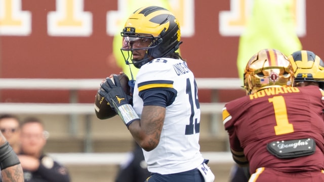 NCAA Football: Michigan at Minnesota