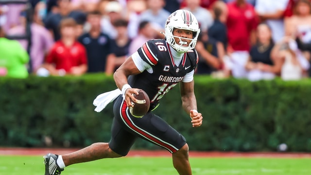 2026-10-03T211354Z_270239000_MT1USATODAY29988657_RTRMADP_3_NCAA-FOOTBALL-KENTUCKY-AT-SOUTH-CAROLINA